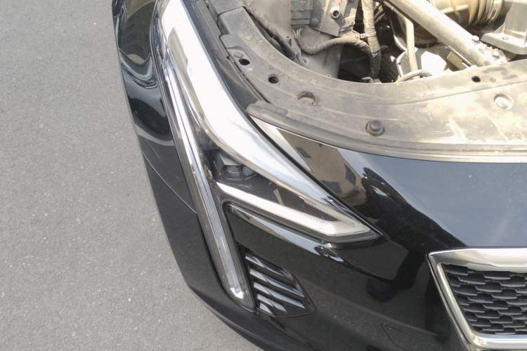 Used Cadillac CT6 2019 28T Luxury Model Right Front Headlight