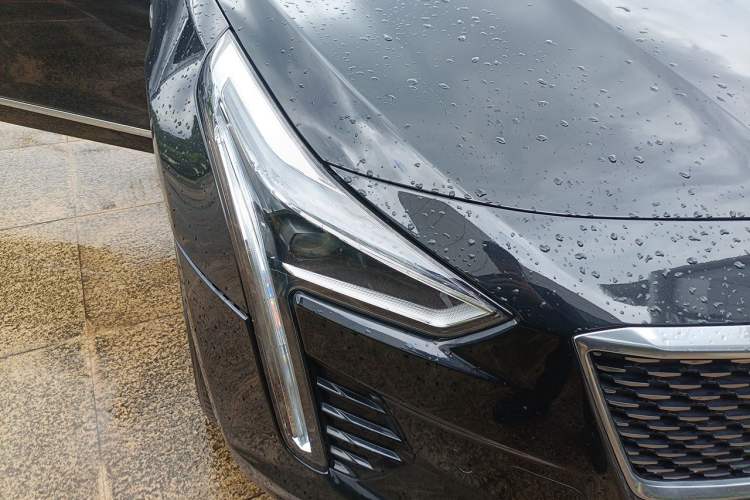Used Cadillac CT6 2019 28T Luxury Model Right Front Headlight