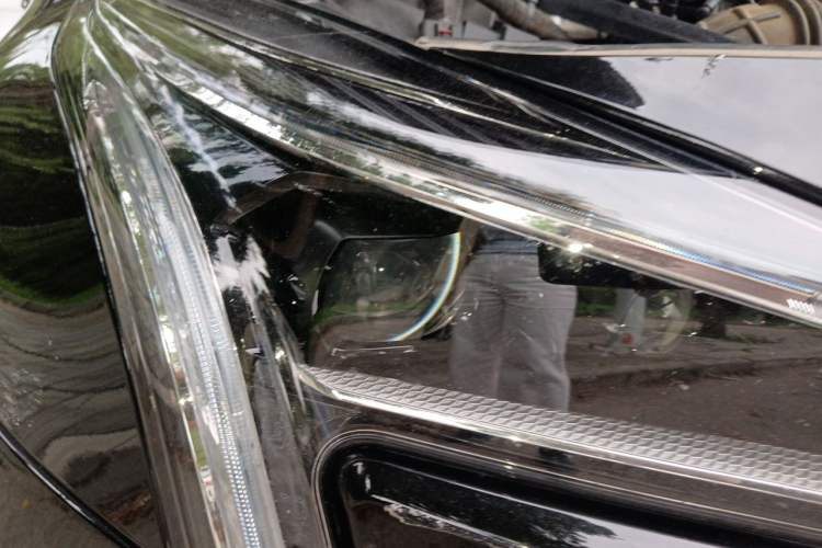 Used Cadillac CT6 2019 28T Luxury Sport Model Right Front Headlight