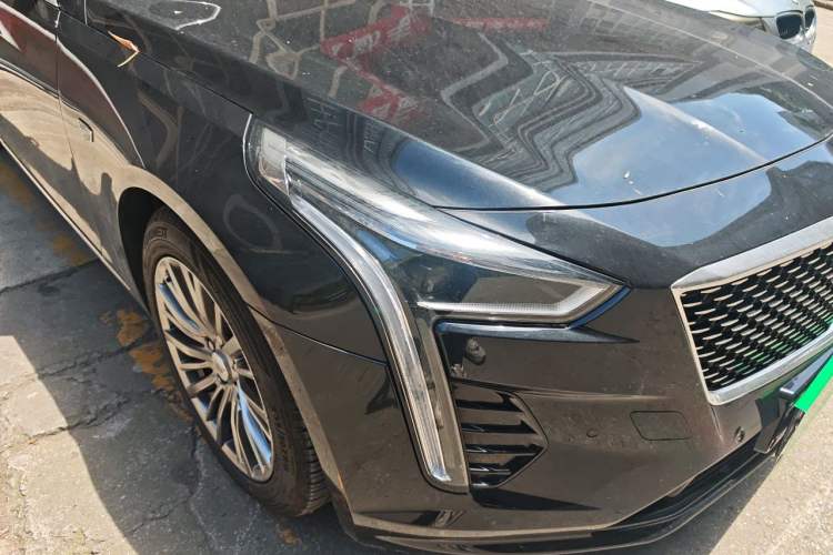 Used Cadillac CT6 2019 28T Luxury Model Right Front Headlight
