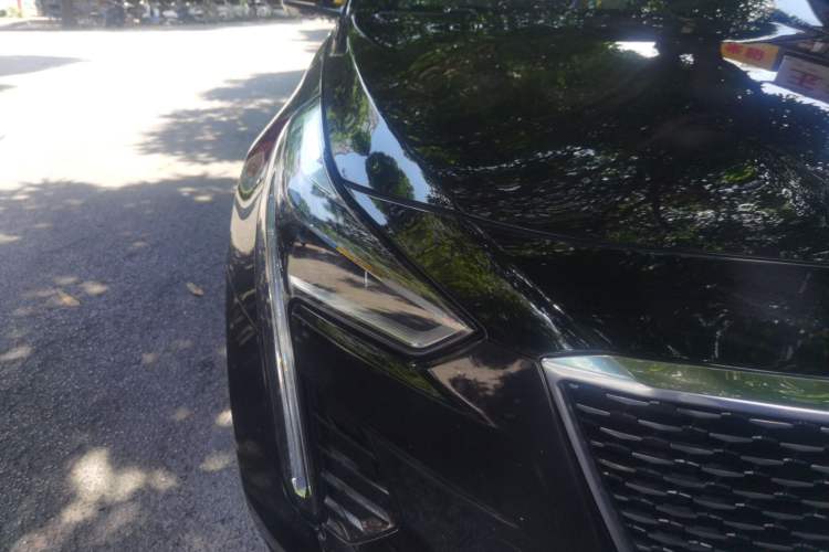 Used Cadillac CT6 2019 28T Fashion Edition Right Front Headlight