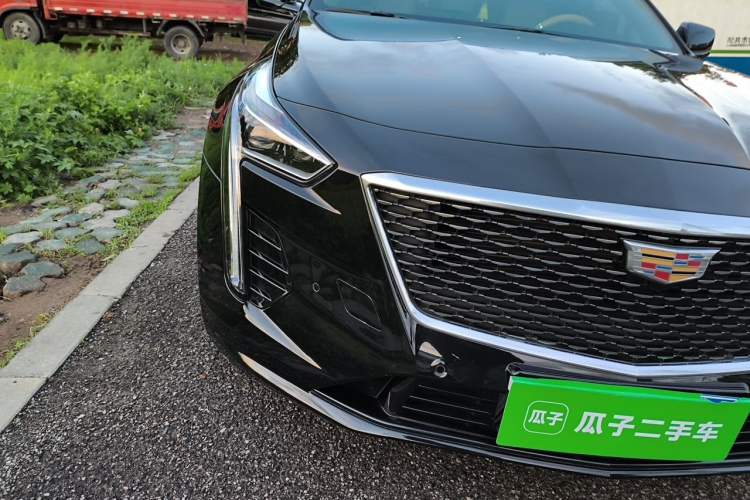 Used Cadillac CT6 2019 28T Fashion Edition Right Front Headlight