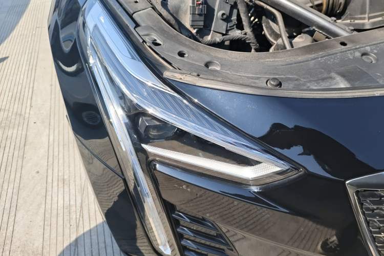 Used Cadillac CT6 2019 28T Luxury Model Right Front Headlight