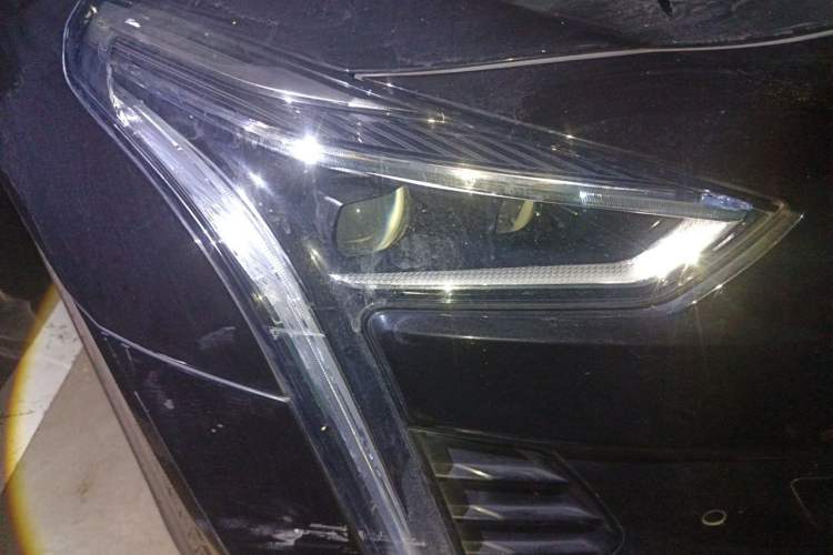 Used Cadillac CT6 2019 28T Fashion Edition Right Front Headlight