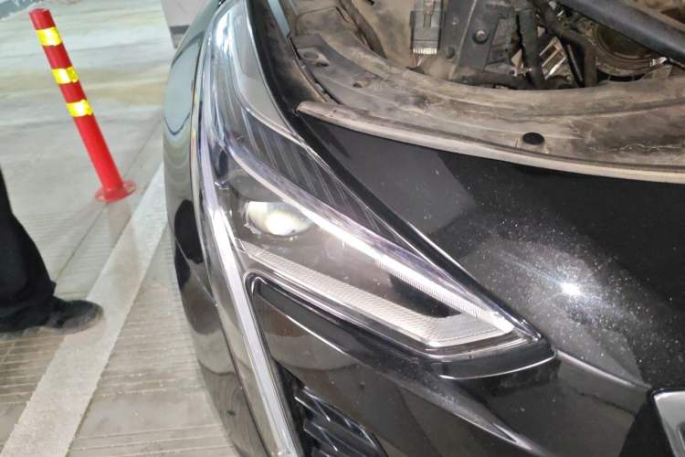 Used Cadillac CT6 2019 28T Luxury Model Right Front Headlight