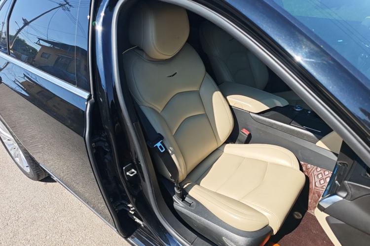 Used Cadillac CT6 2019 28T Fashion Edition Right Front Seat