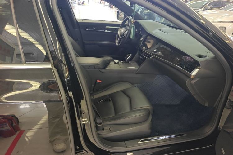 Used Cadillac CT6 2019 28T Luxury Model Right Front Seat
