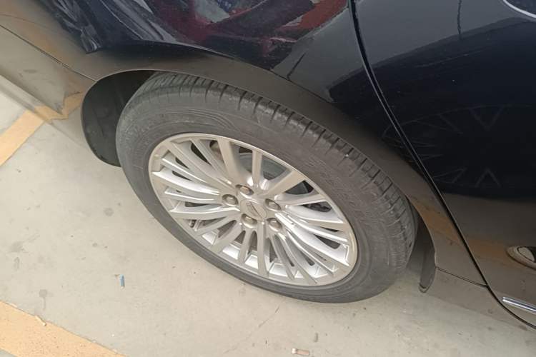Used Cadillac CT6 2019 28T Luxury Model Right Rear Wheel Hub
