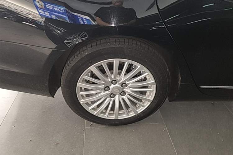 Used Cadillac CT6 2019 28T Luxury Model Right Rear Wheel Hub