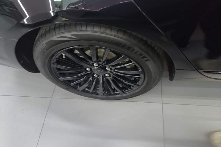 Used Cadillac CT6 2019 28T Luxury Model Right Rear Wheel Hub
