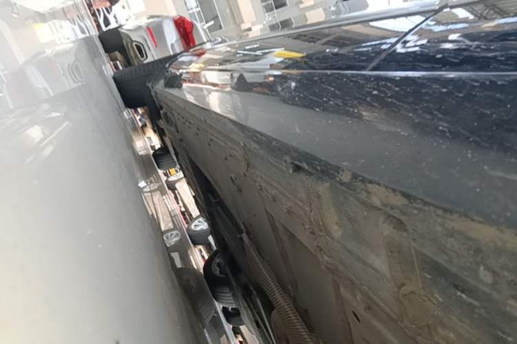 Used Cadillac CT6 2019 28T Luxury Model Right Side Sill