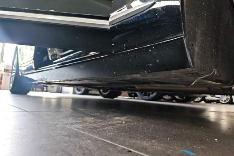 Used Cadillac CT6 2019 28T Luxury Model Right Side Sill
