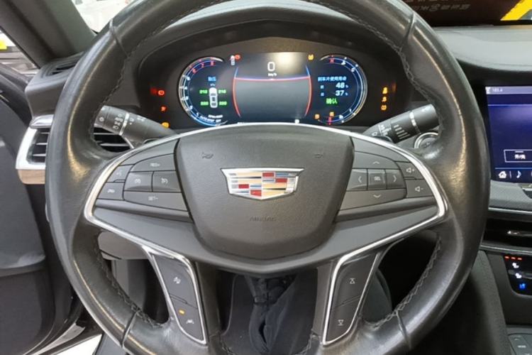 Used Cadillac CT6 2019 28T Luxury Model Steering Wheel