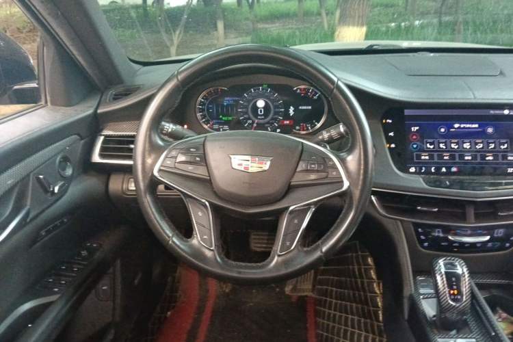 Used Cadillac CT6 2019 28T Leading Sport Model Steering Wheel
