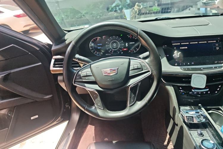 Used Cadillac CT6 2019 28T Luxury Model Steering Wheel