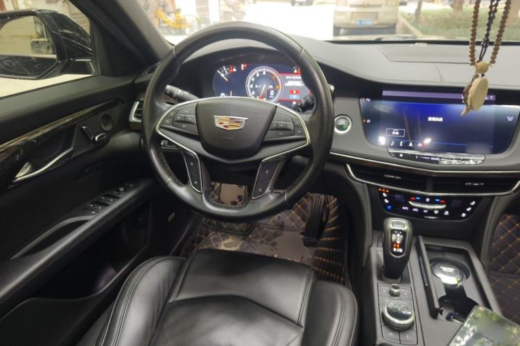 Used Cadillac CT6 2019 28T Luxury Model Steering Wheel