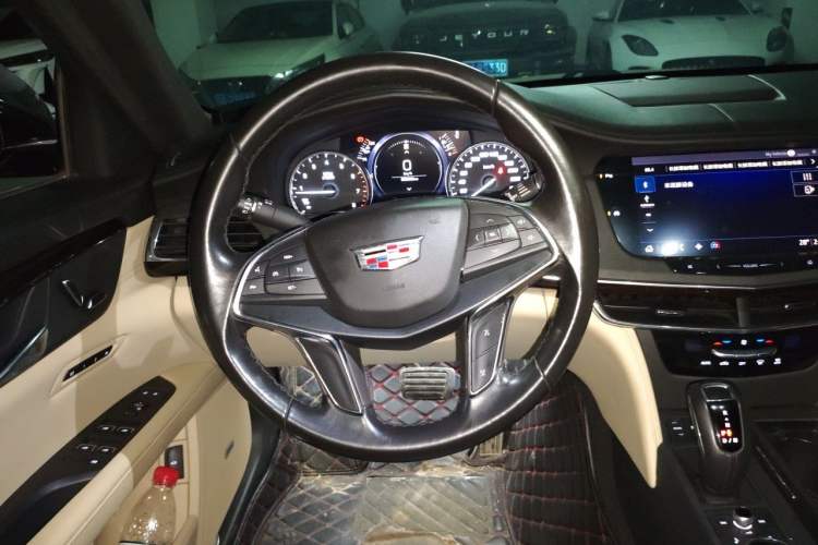 Used Cadillac CT6 2019 28T Fashion Edition Steering Wheel