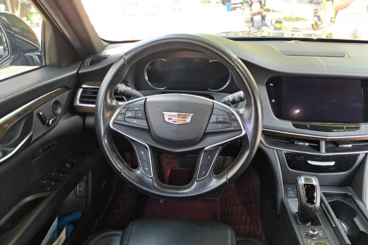 Used Cadillac CT6 2019 28T Luxury Model Steering Wheel