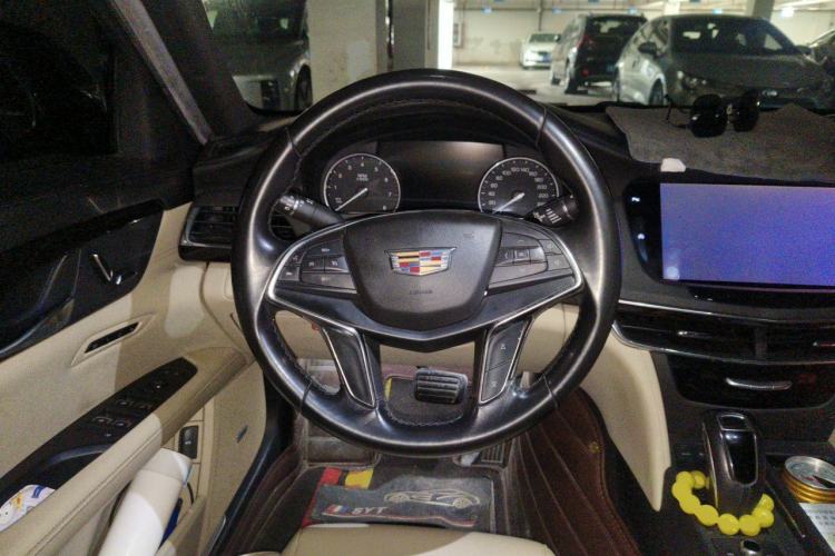 Used Cadillac CT6 2019 28T Fashion Edition Steering Wheel