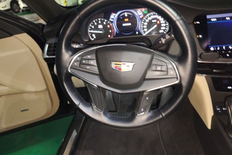 Used Cadillac CT6 2019 28T Fashion Edition Steering Wheel
