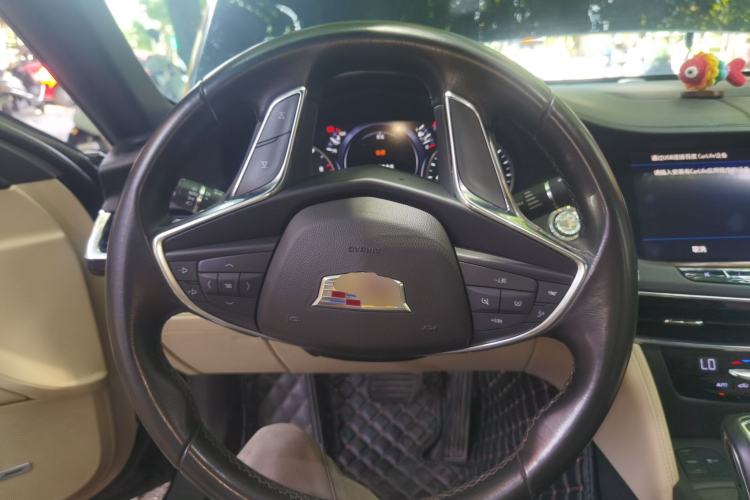 Used Cadillac CT6 2019 28T Fashion Edition Steering Wheel