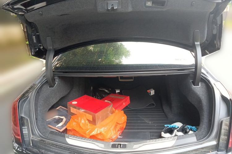 Used Cadillac CT6 2019 28T Fashion Edition Trunk
