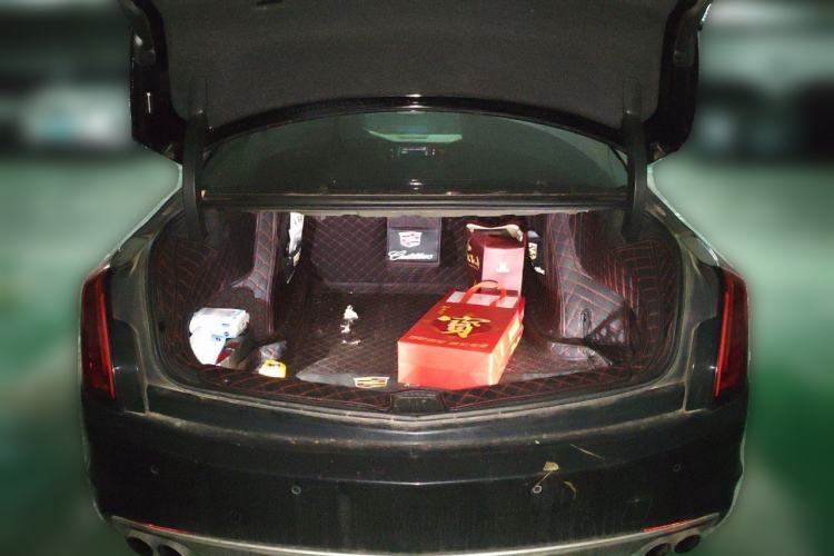Used Cadillac CT6 2019 28T Fashion Edition Trunk