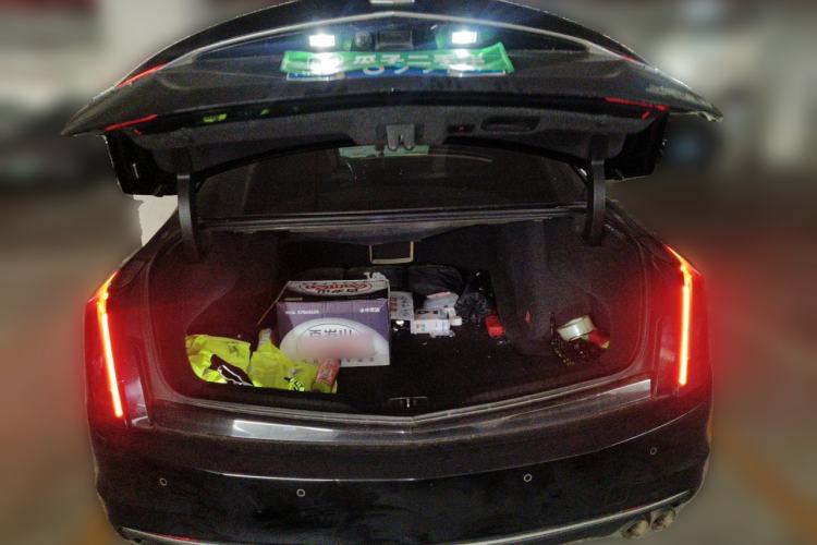 Used Cadillac CT6 2019 28T Fashion Edition Trunk