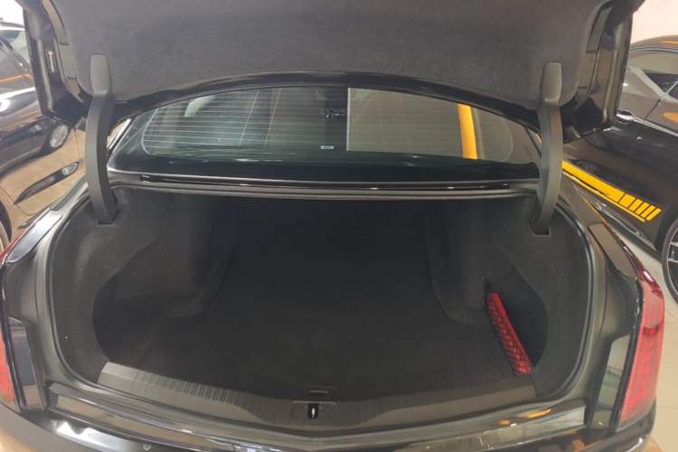 Used Cadillac CT6 2019 28T Luxury Model Trunk