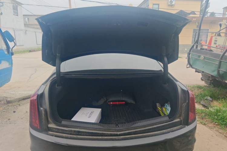 Used Cadillac CT6 2019 28T Luxury Model Trunk