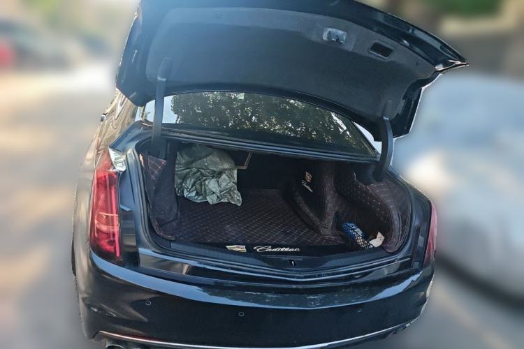 Used Cadillac CT6 2019 28T Fashion Edition Trunk