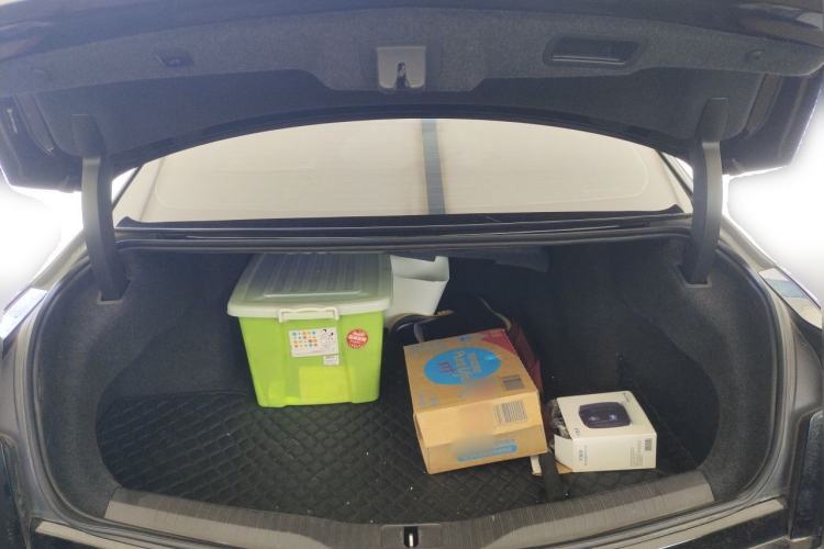 Used Cadillac CT6 2019 28T Fashion Edition Trunk