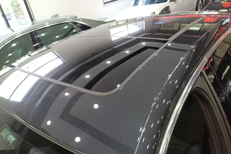 Used Cadillac CT6 2019 40T Platinum Edition Roof