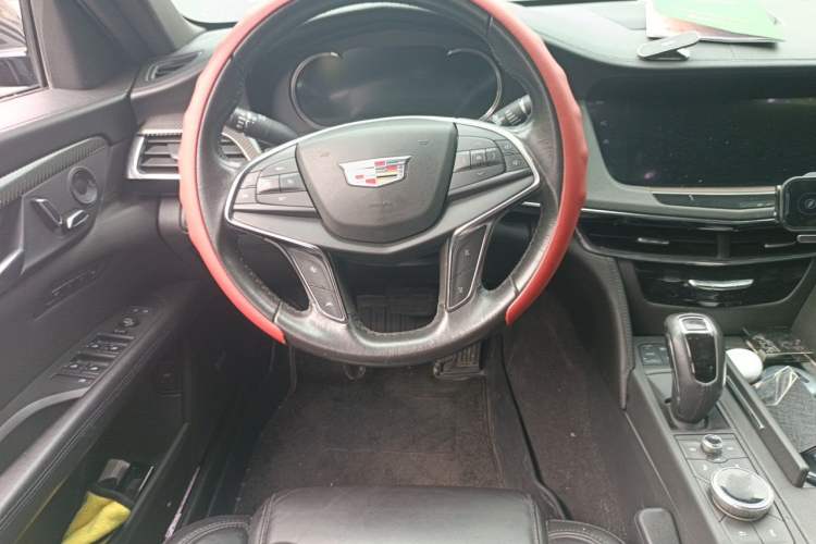 Used Cadillac CT6 2019 28T Leading Sport Model Steering Wheel