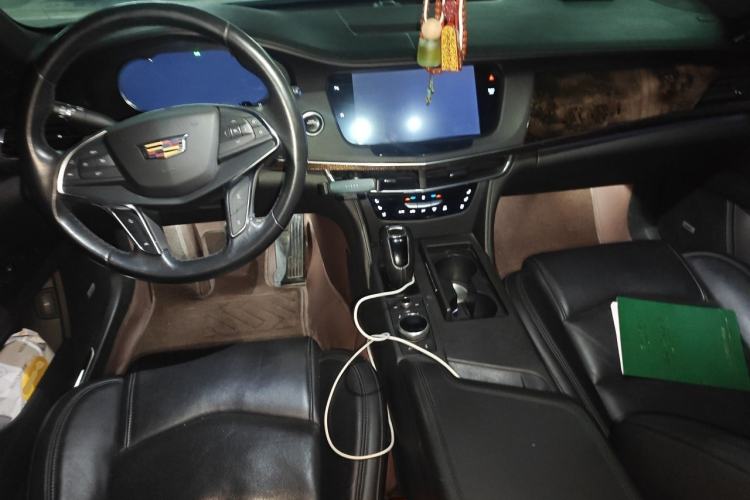 Used Cadillac CT6 2019 28T Luxury Model Center Console