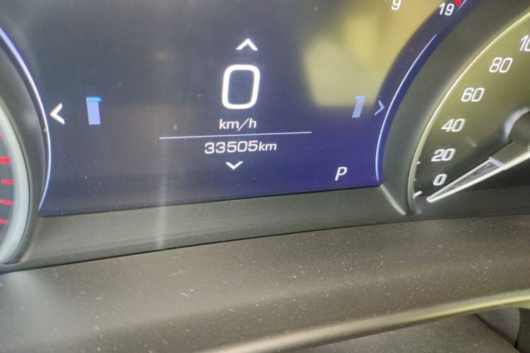 Used Cadillac CT6 2019 28T Fashion Edition Odometer Close Up