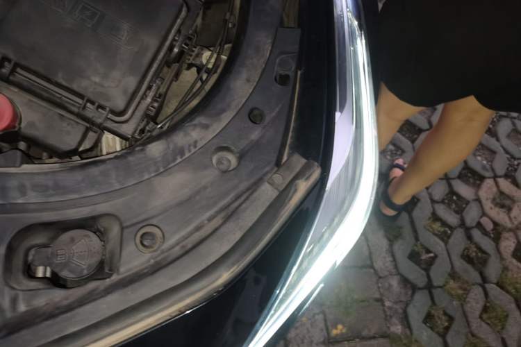 Used Cadillac CT6 2019 28T Elite Edition Engine Bay Left