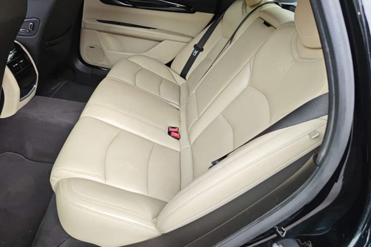 Used Cadillac CT6 2019 28T Fashion Edition Left Rear Seat