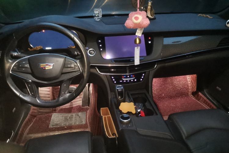 Used Cadillac CT6 2019 28T Leading Sport Model Center Console