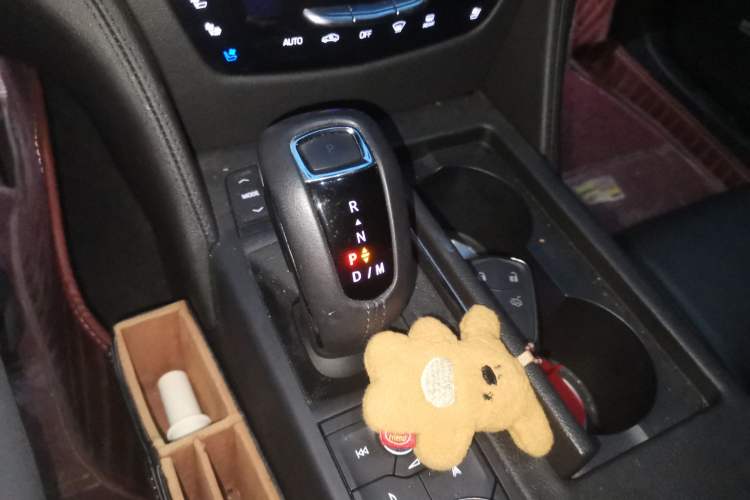 Used Cadillac CT6 2019 28T Leading Sport Model Gear Lever