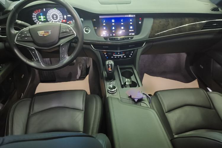 Used Cadillac CT6 2019 28T Luxury Model Center Console