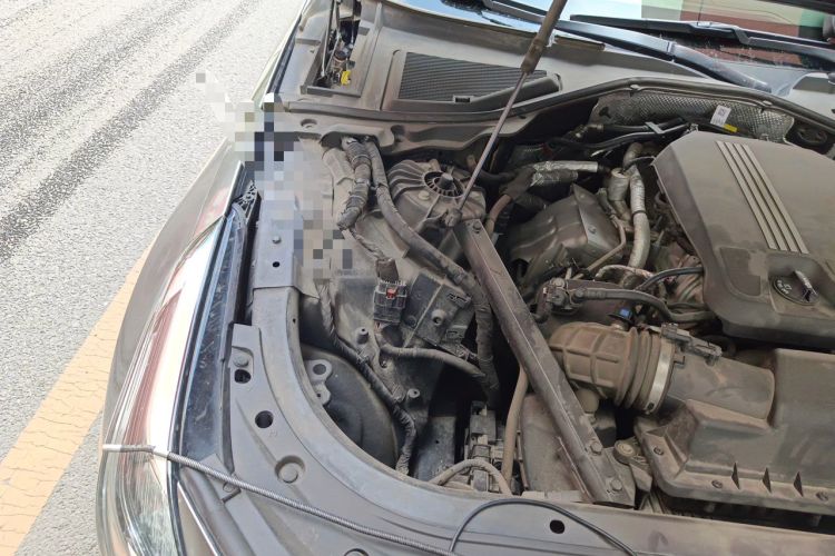 Used Cadillac CT6 2019 28T Luxury Model Engine Bay Right