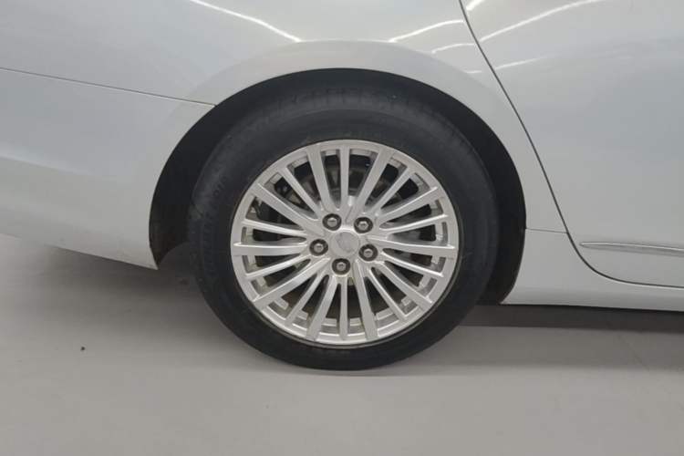 Used Cadillac CT6 2019 28T Luxury Model Right Rear Wheel Hub