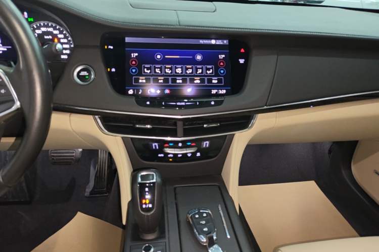 Used Cadillac CT6 2019 28T Fashion Edition Audio And AC Panel