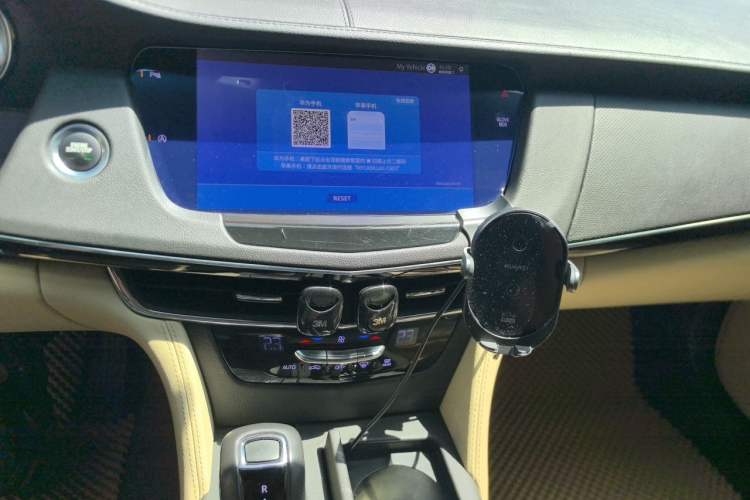 Used Cadillac CT6 2019 28T Fashion Edition Audio And AC Panel