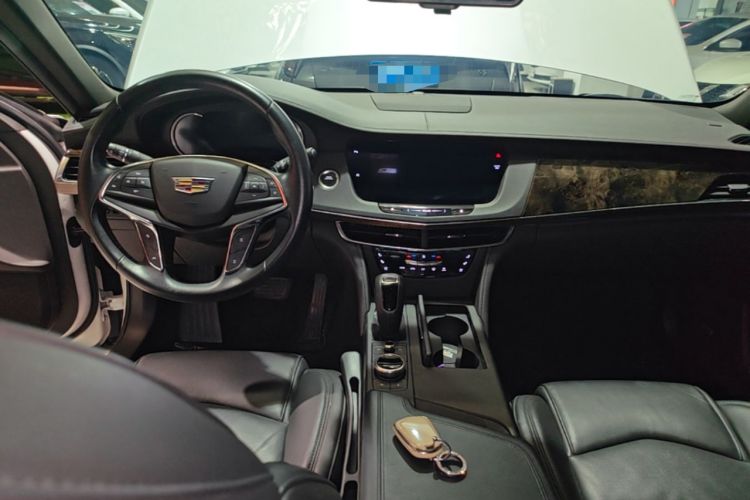 Used Cadillac CT6 2019 28T Luxury Model Center Console