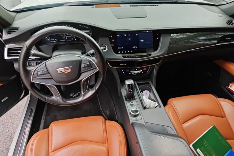 Used Cadillac CT6 2019 28T Luxury Model Center Console