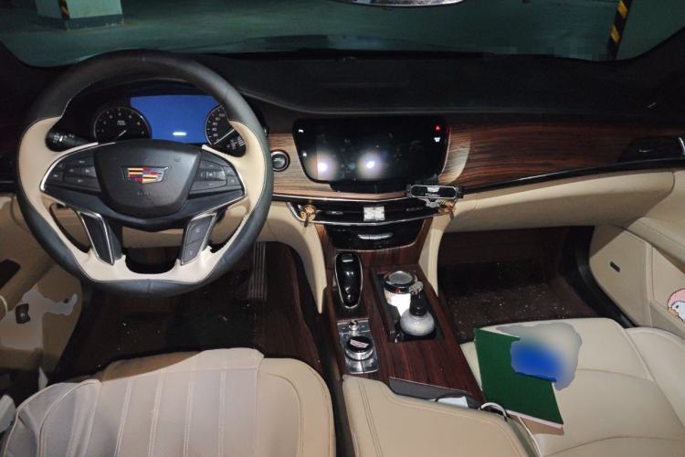 Used Cadillac CT6 2019 28T Fashion Edition Center Console