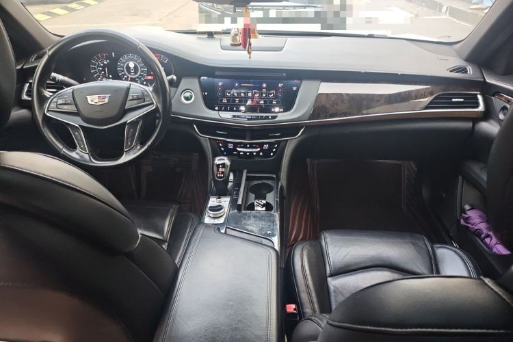 Used Cadillac CT6 2019 28T Luxury Model Center Console