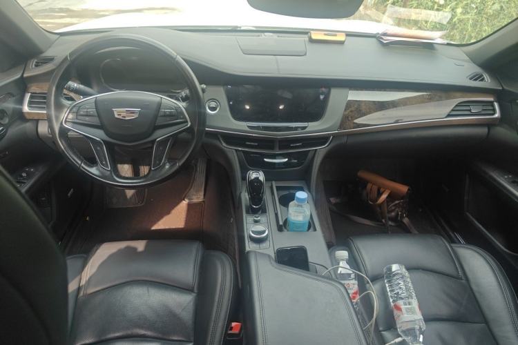 Used Cadillac CT6 2019 28T Luxury Model Center Console